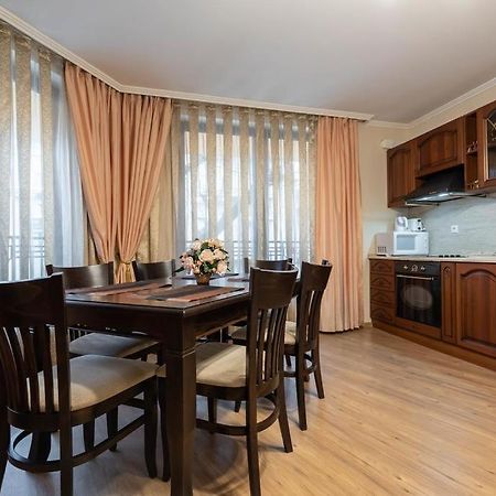 Vazov Residence , Two Bedroom Top Centre Apartment Varna Esterno foto